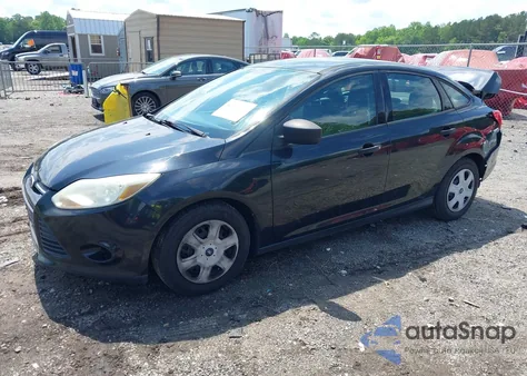 2013 Ford Focus S from USA, damaged, VIN 1FADP3E28DL305720